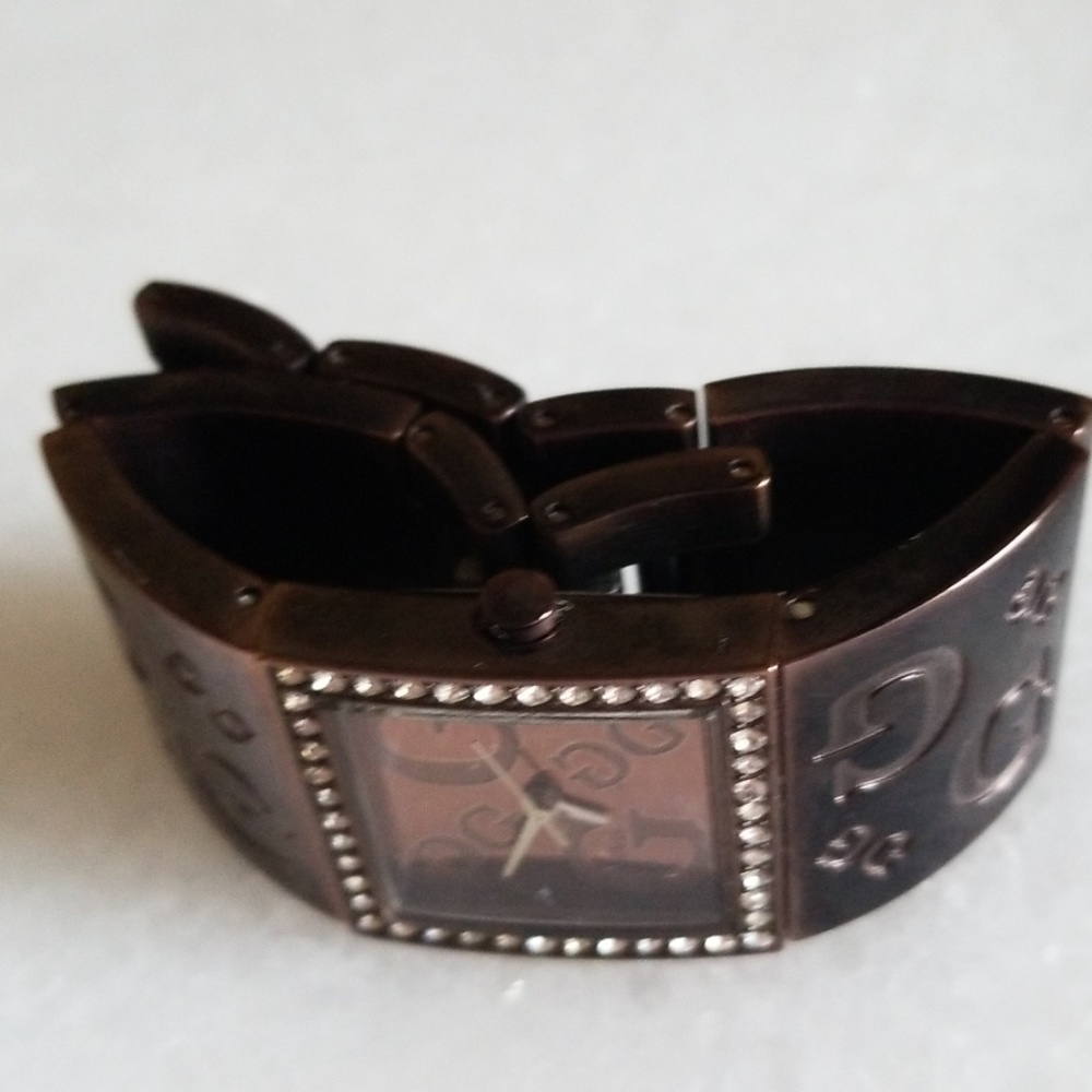 GUESS Ladies Watch - Picture 4 of 7